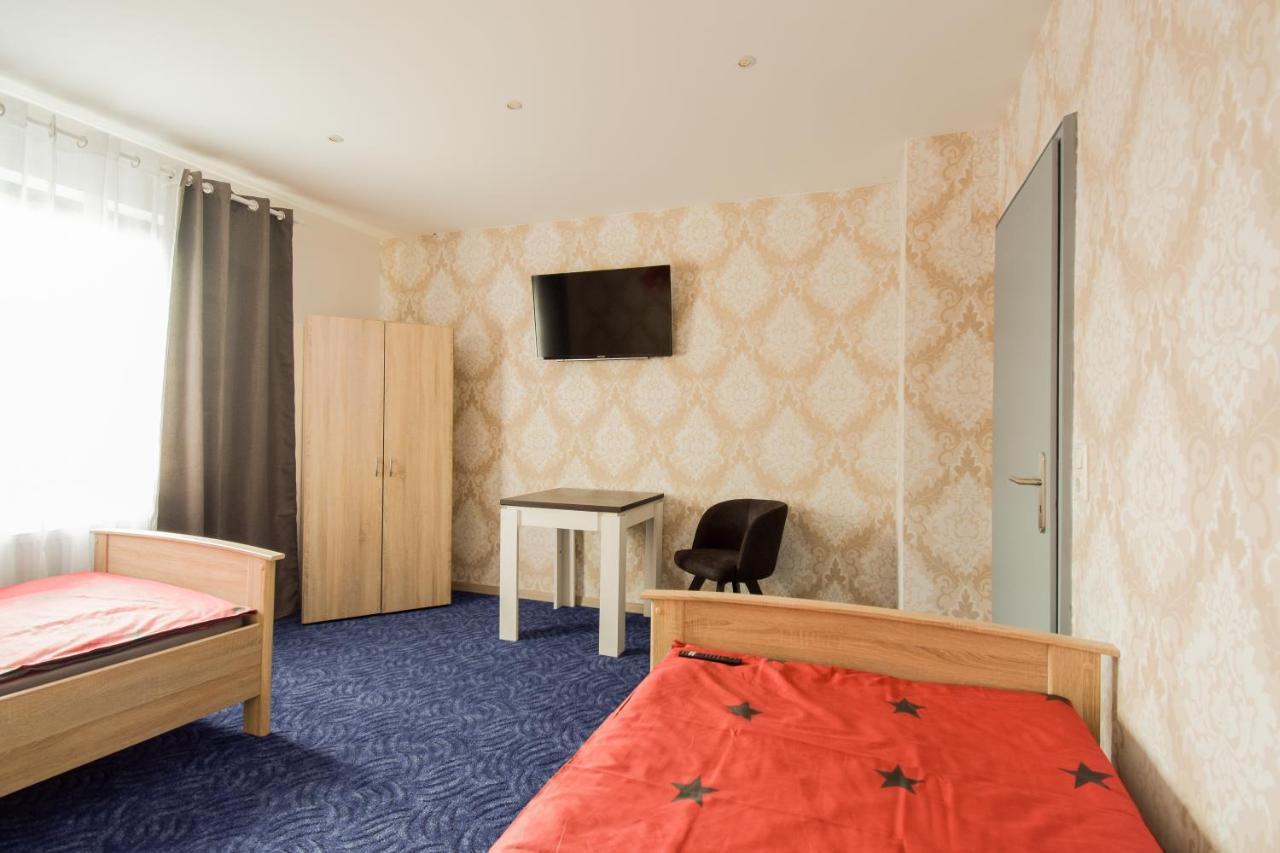 Mainzimmer - Business Apartments Hasloch  Exteriér fotografie