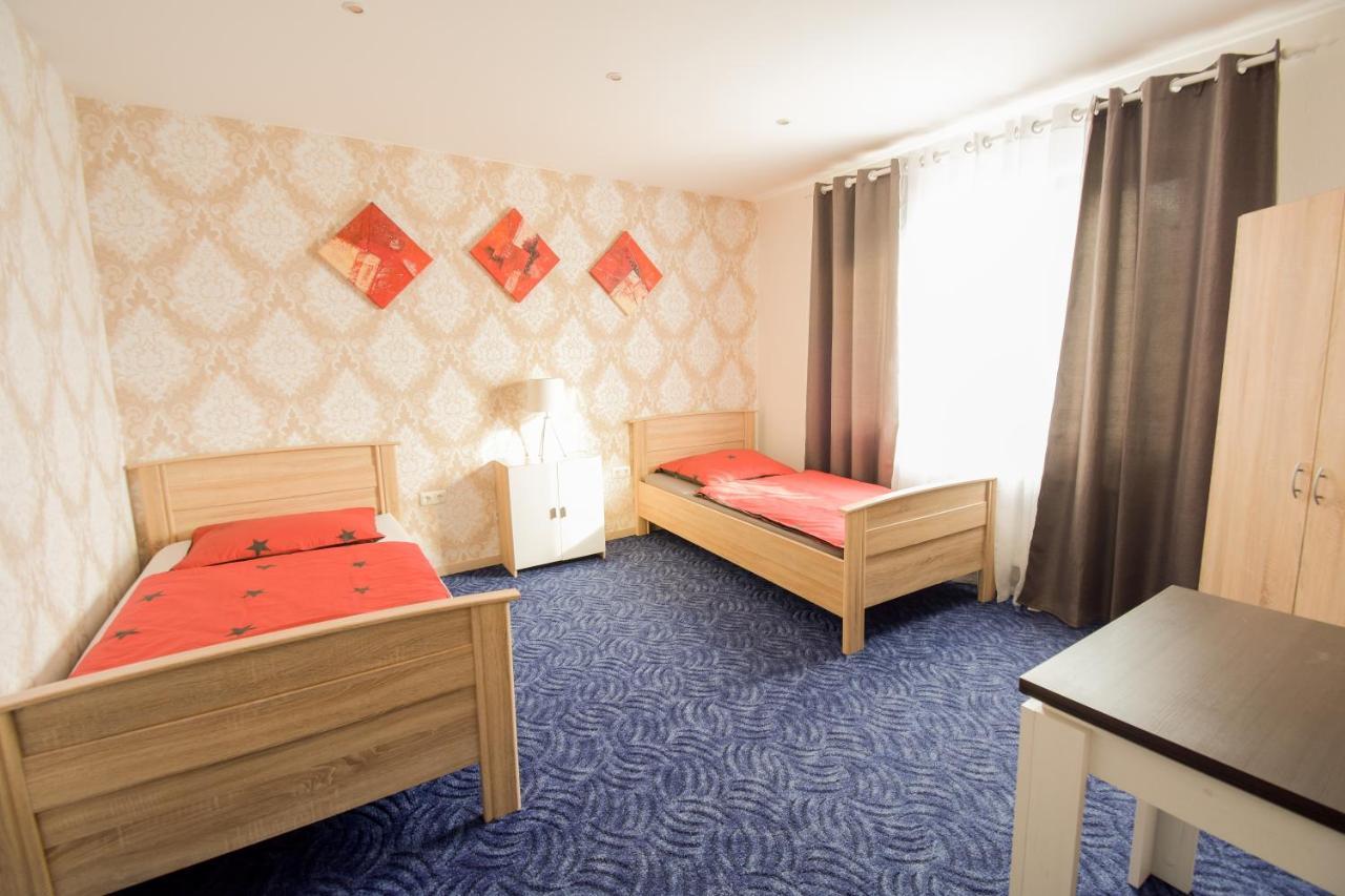 Mainzimmer - Business Apartments Hasloch  Exteriér fotografie